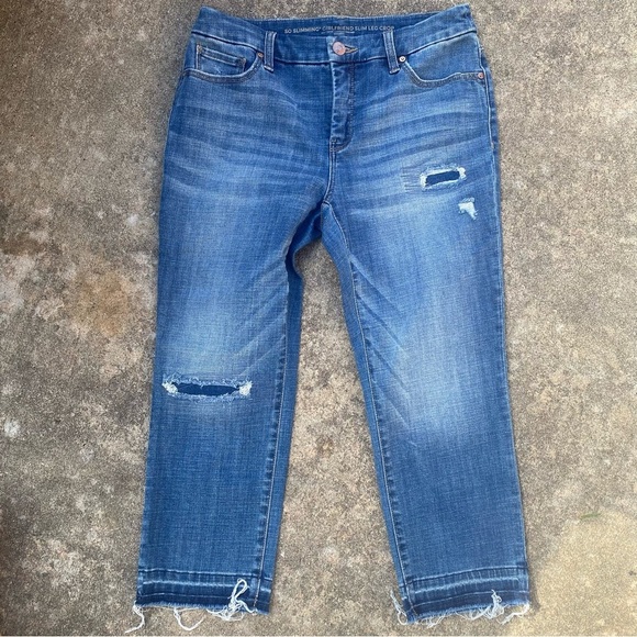 CHICOS | Girlfriend Distressed Crop Denim Jeans 2 P - Picture 4 of 8